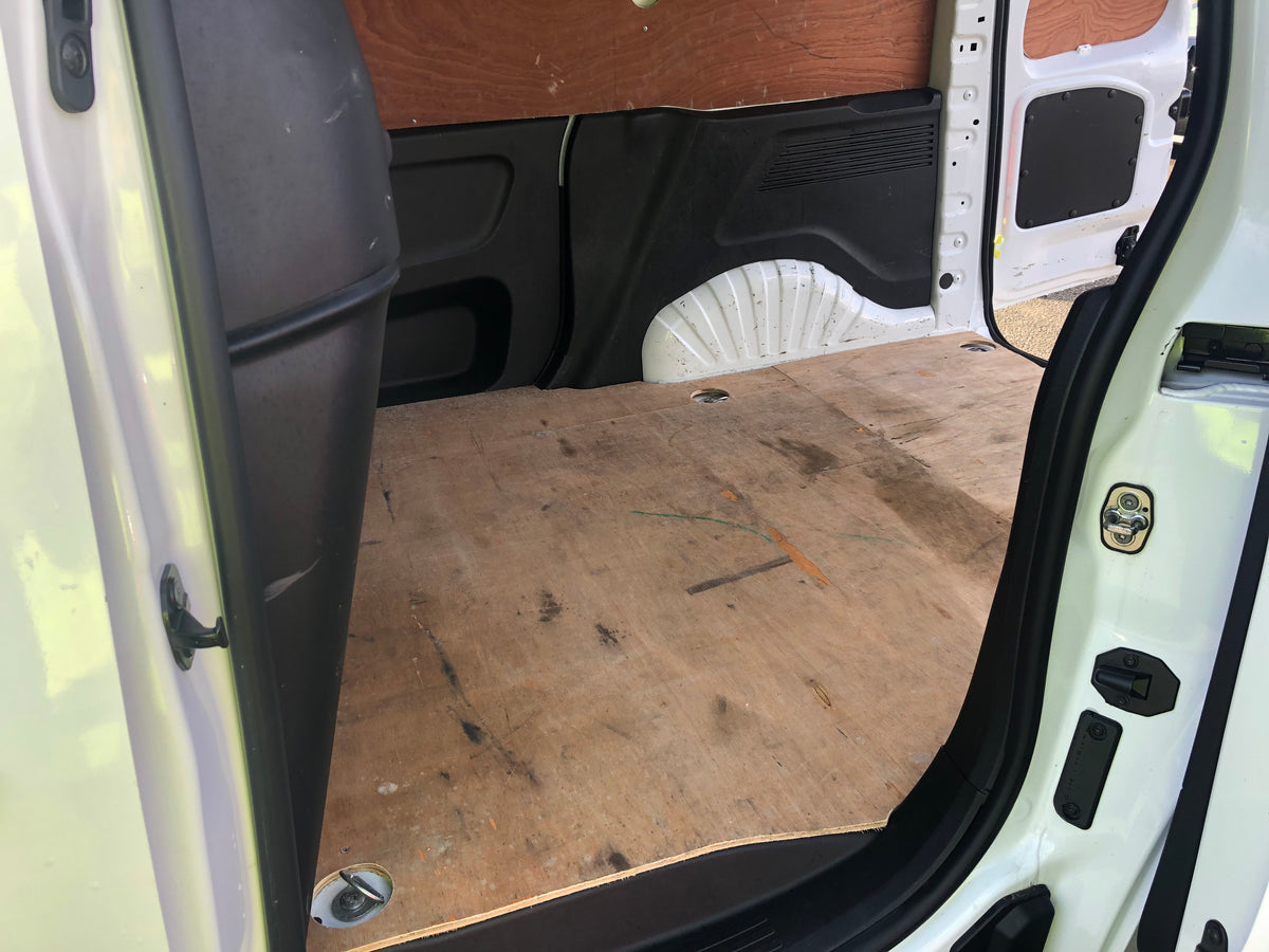 2020/70 VAUXHALL COMBO SPORTIVE DS70NZK SMALL VAN