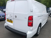 VAUXHALL VIVARO SPORTIVE DW70DJK