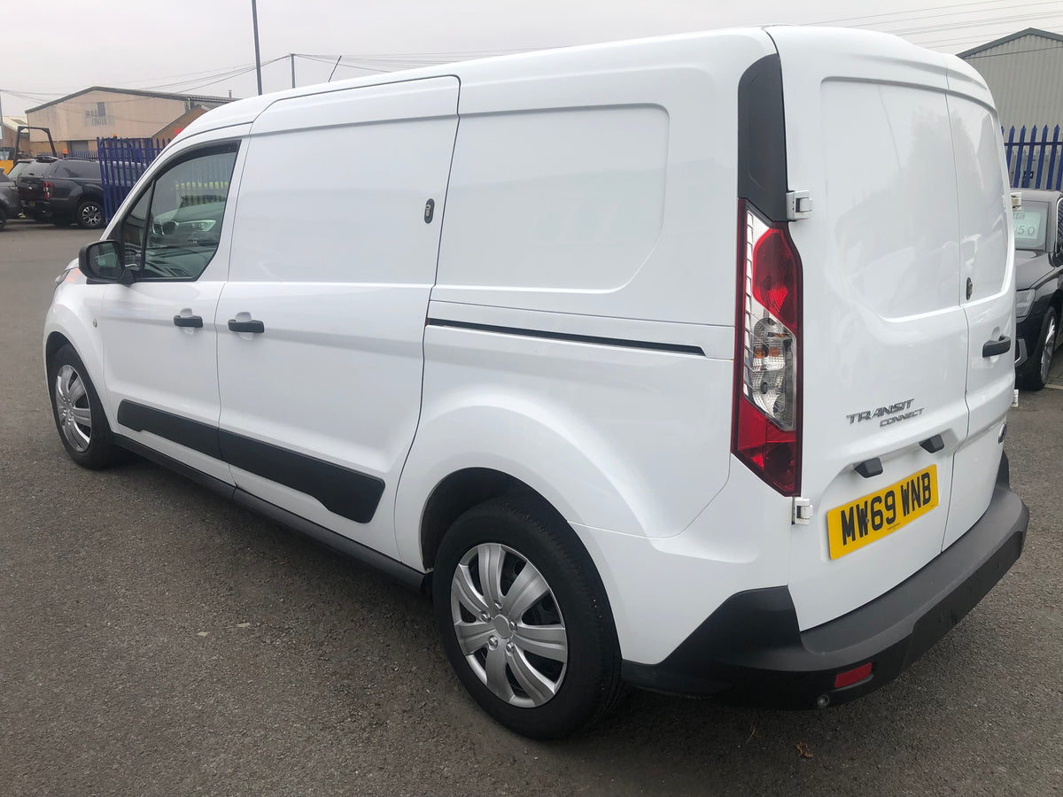 FORD TRANSIT CONNECT LWB 210 TREND MW69WNB Small van