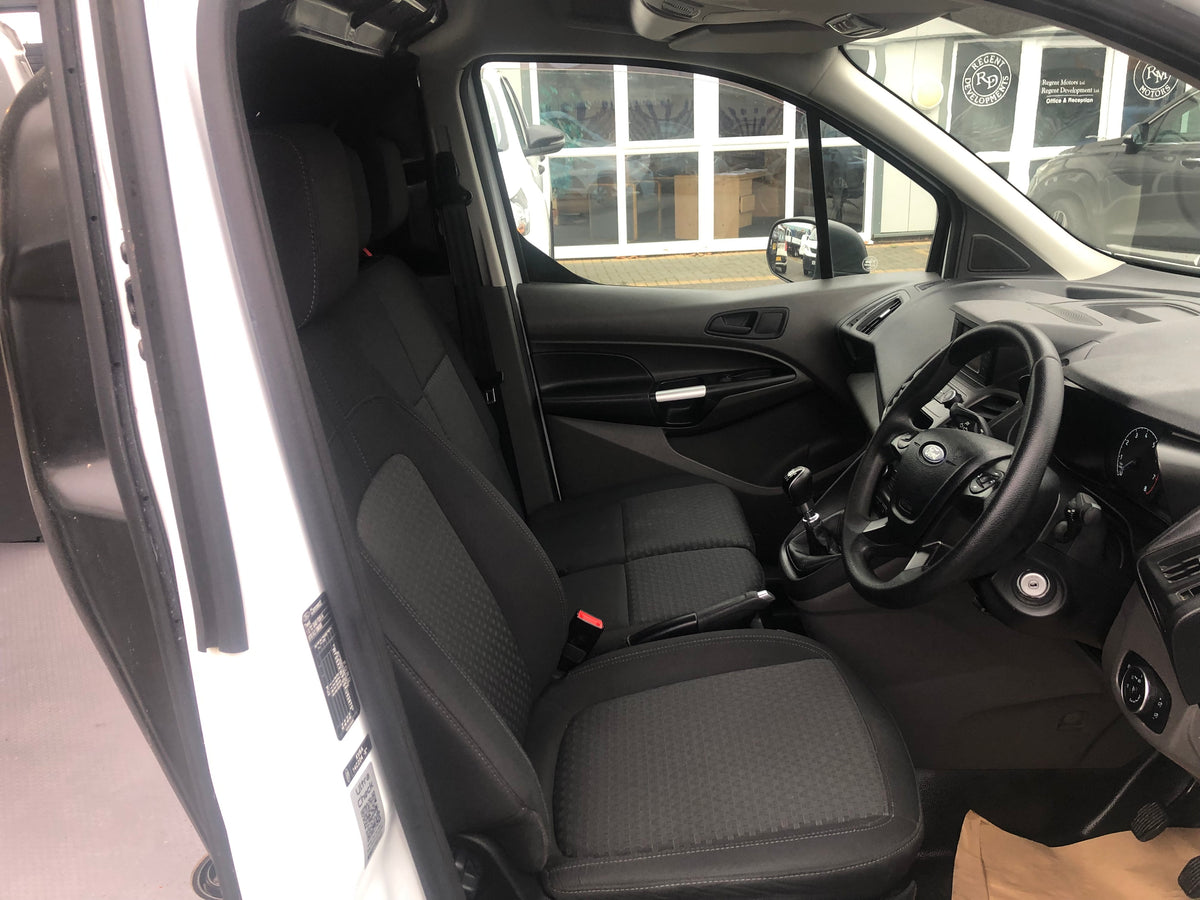 FORD TRANSIT CONNECT LWB 210 TREND MW69WNB Small van