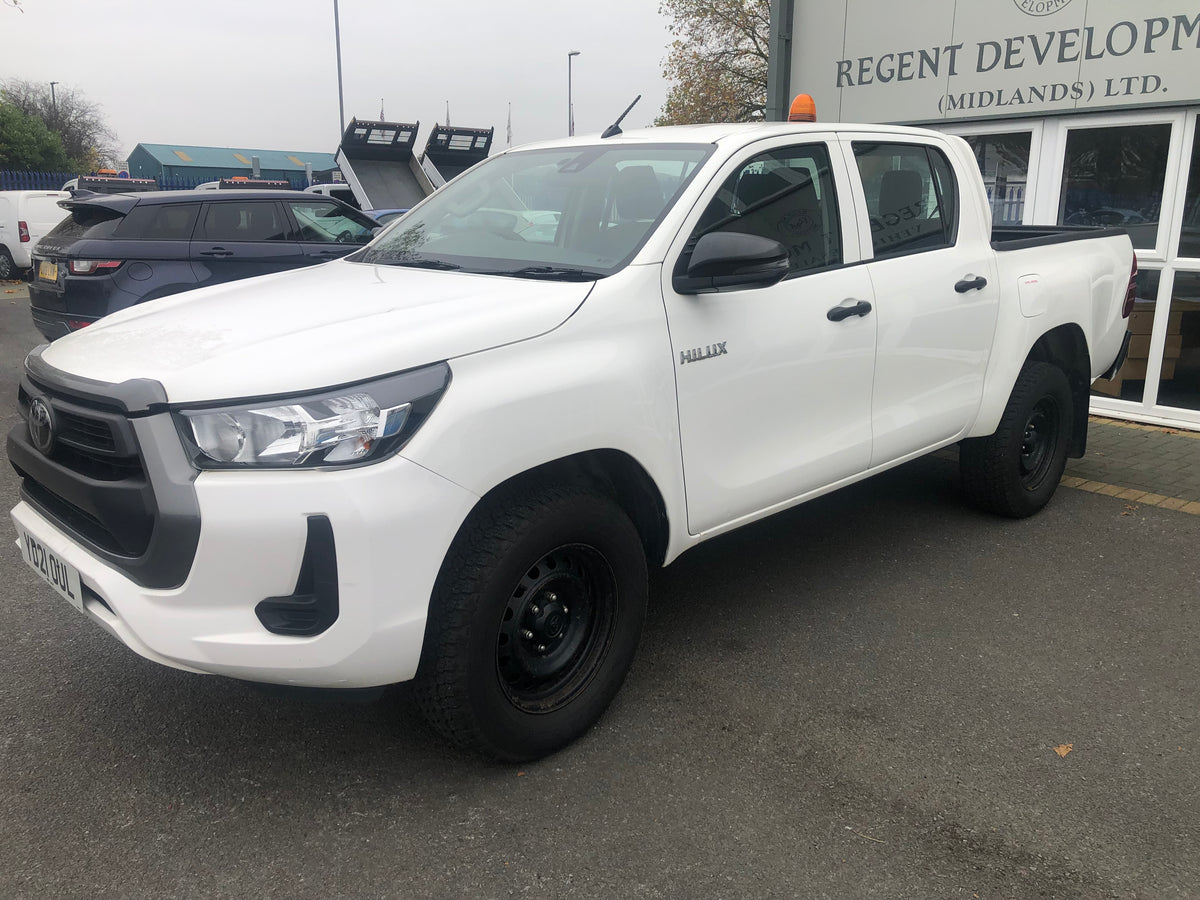 2021 TOYOTA HI LUX ACTIVE YG21OUL