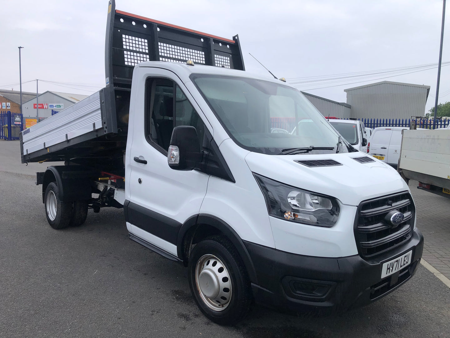 21/71 FORD TRANSIT 350 TIPPER