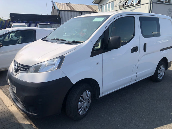2018 /68 NISSAN NV200 CREW VAN