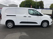 2022/22VAUXHALL COMBO SPORTIVE LWB