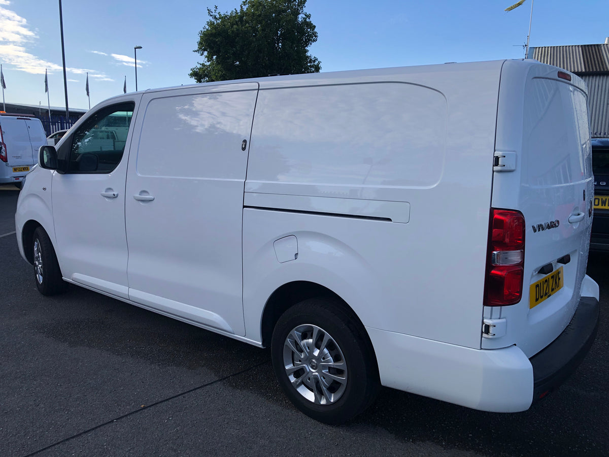 2021/21 VAUXHALL LWB VIVARO SPORTIVE