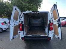2021/21 VAUXHALL LWB VIVARO SPORTIVE