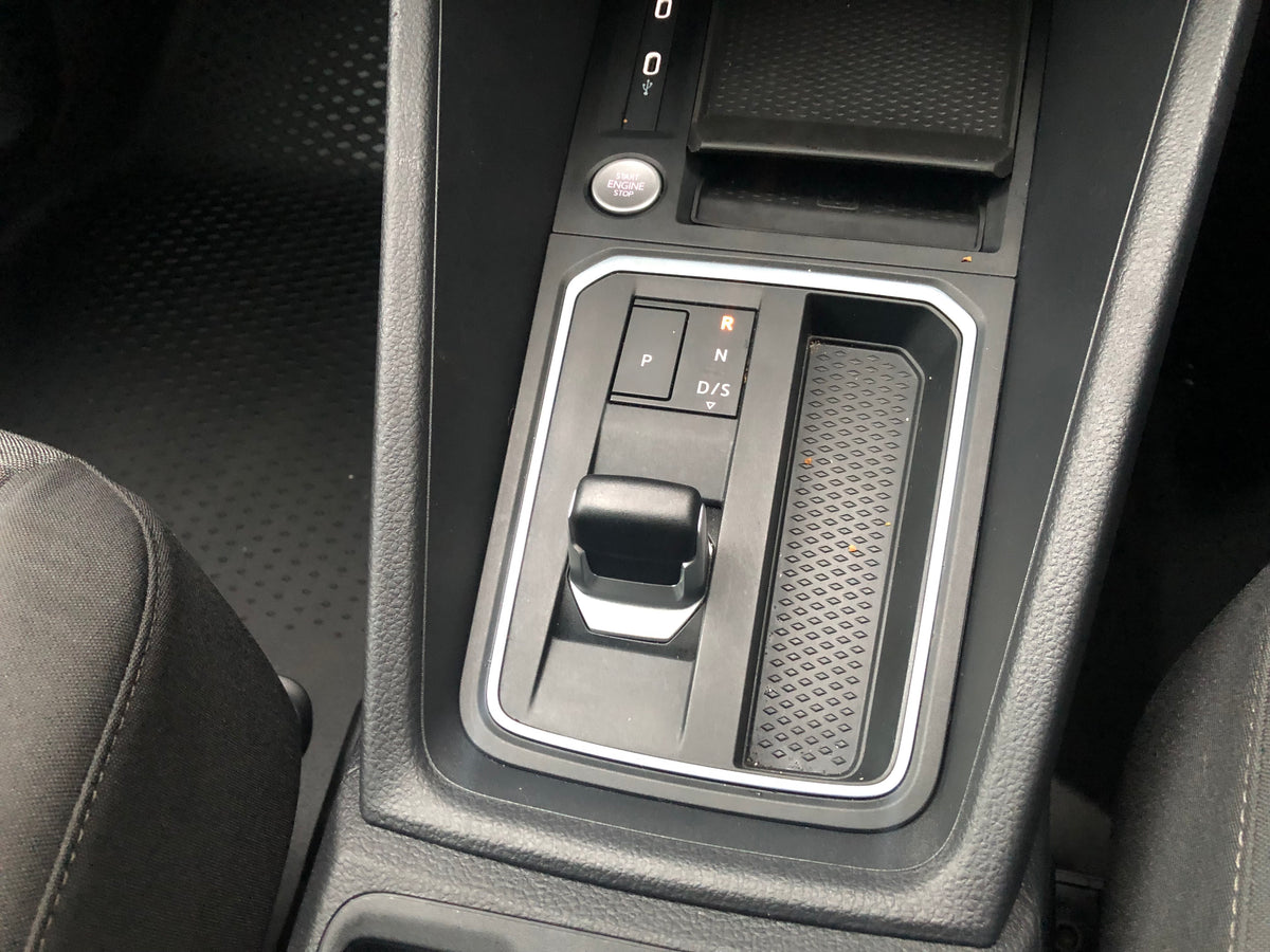 2025 FORD TRANSIT 240  CONNECT LIMITED 2.0 AUTO!!!