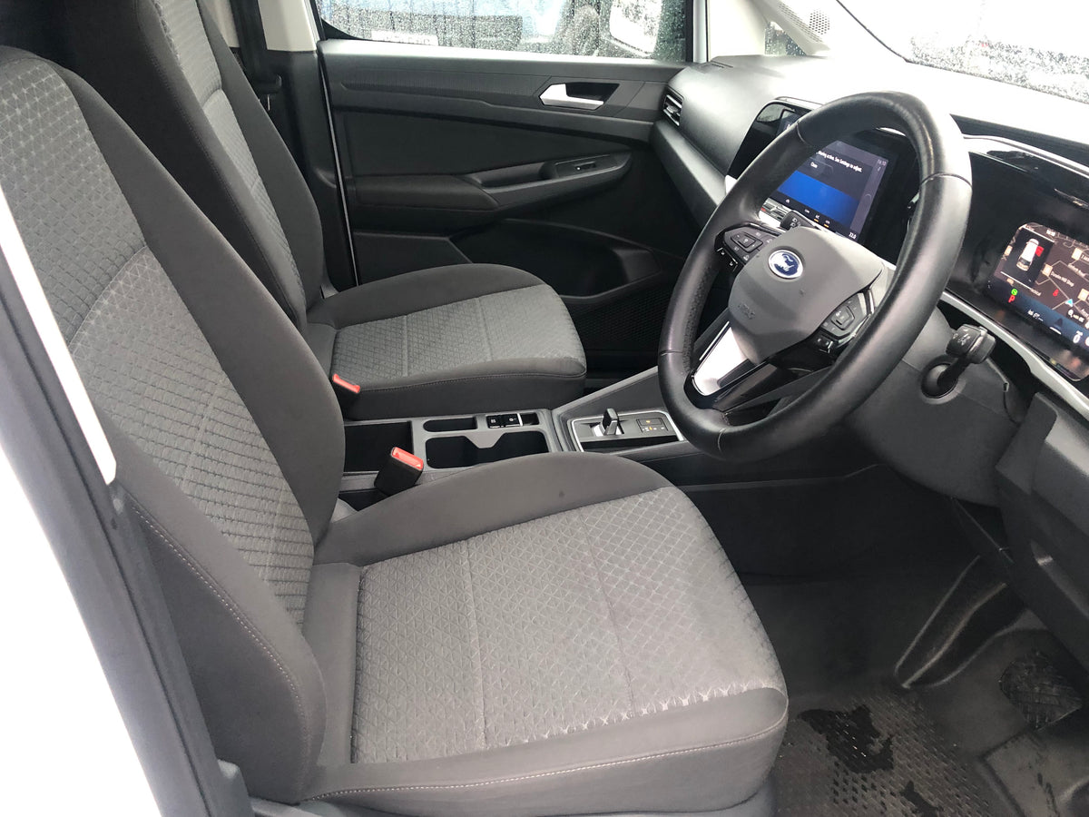 2025 FORD TRANSIT 240  CONNECT LIMITED 2.0 AUTO!!!