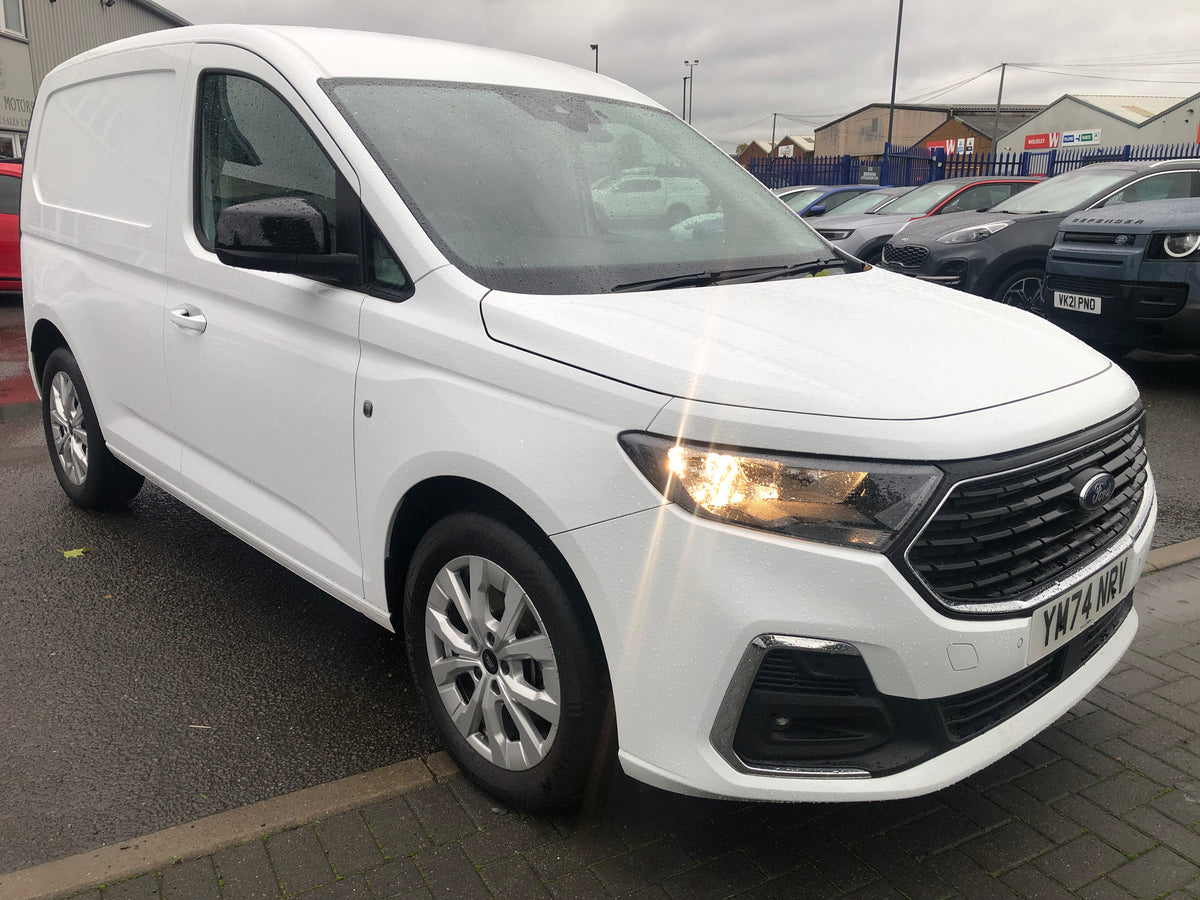 2025 FORD TRANSIT 240  CONNECT LIMITED 2.0 AUTO!!!