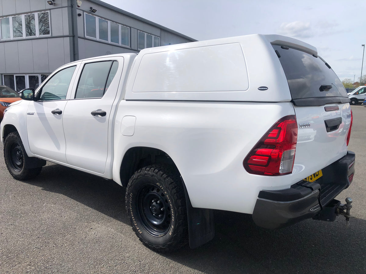 2023/73 TOYOTA HI LUX DOUBLE CAB ACTIVE 4x4
