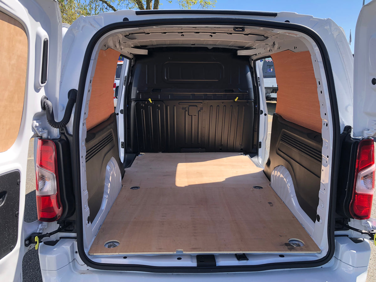 2023/73 VAUXHALL COMBO PRO LONG WHEEL BASE