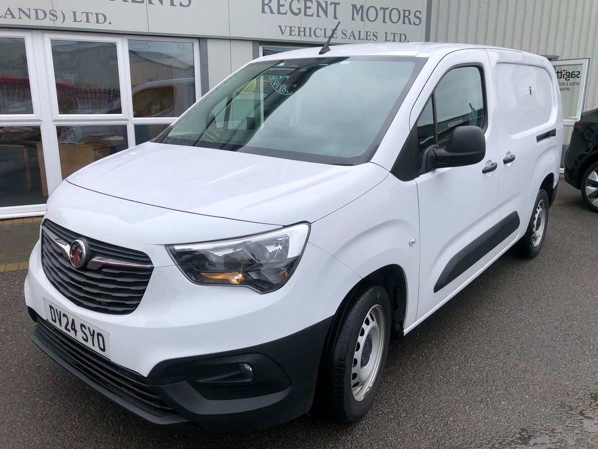 VAUXHALL COMBO  DIESEL LWB PRIME 2024/24 AUTOMATIC!!!