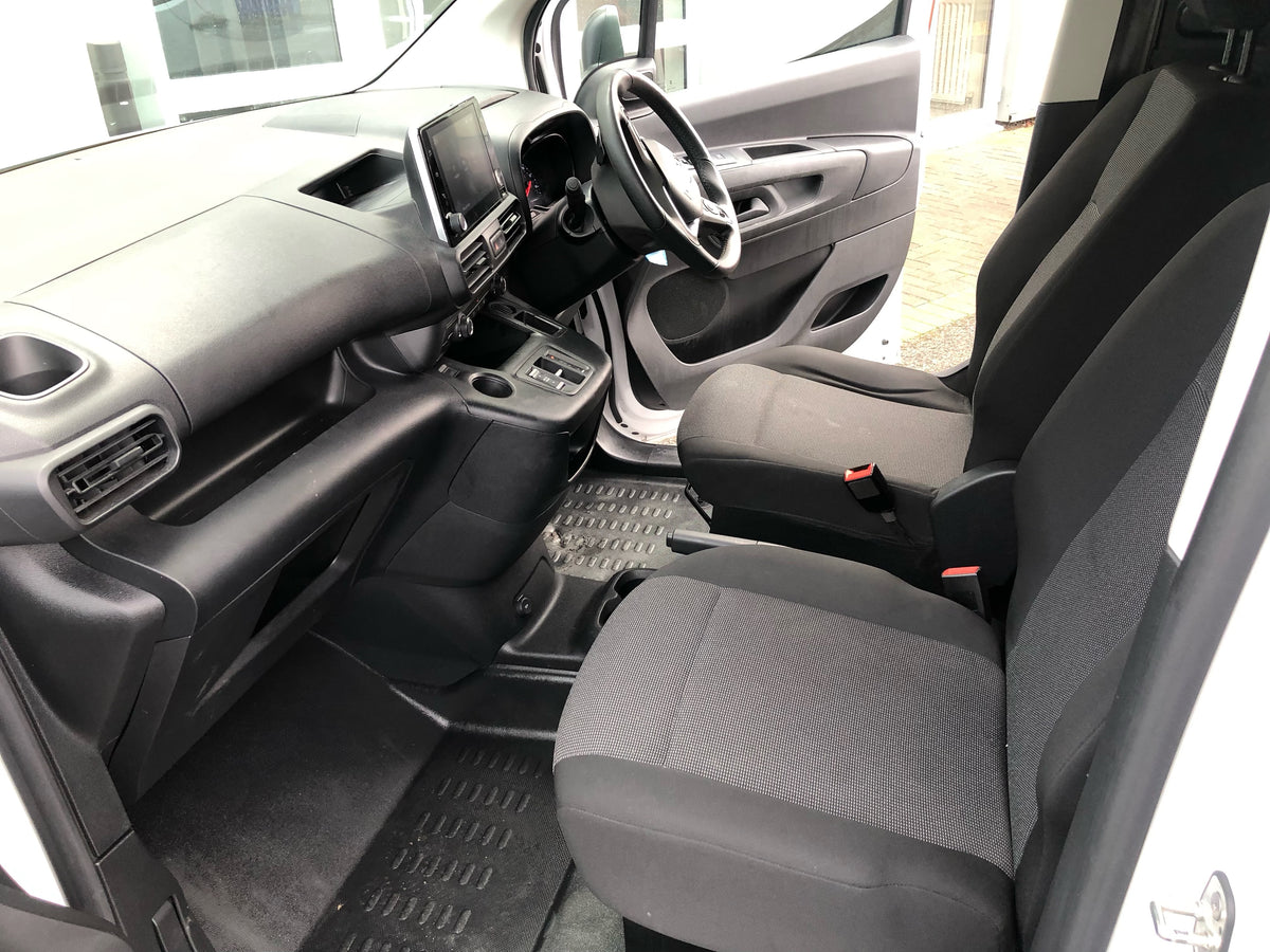 VAUXHALL COMBO  DIESEL LWB PRIME 2024/24 AUTOMATIC!!!