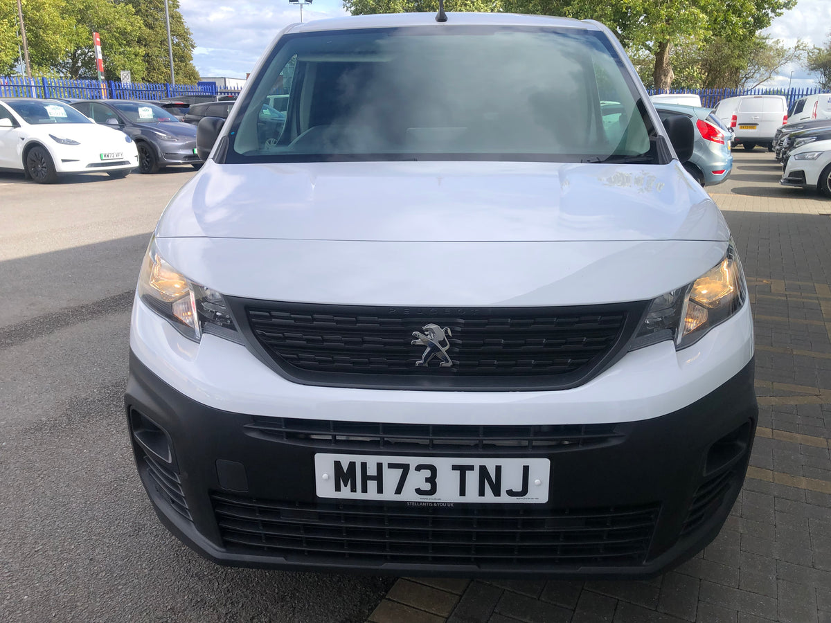 2024 PEUGEOT PARTNER PROFESSIONAL