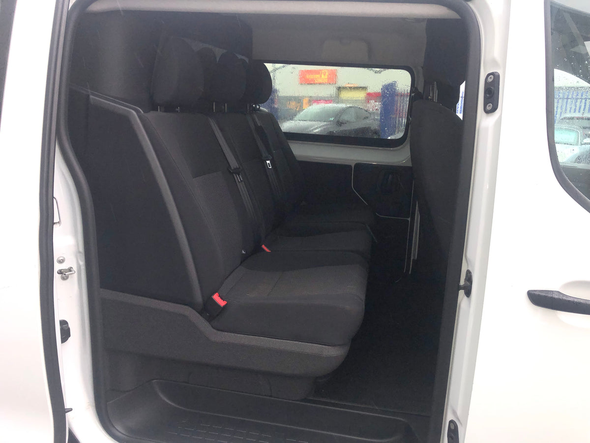 2024/24 VAUXHALL VIVARO XL 6 SEAT CREW VAN