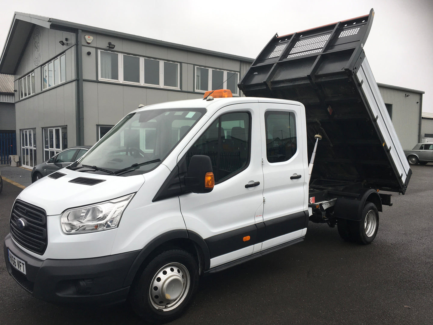 2016 / 66 FORD TRANSIT 350 CREWCAB TIPPER 125 psi ONLY 24000 MILES