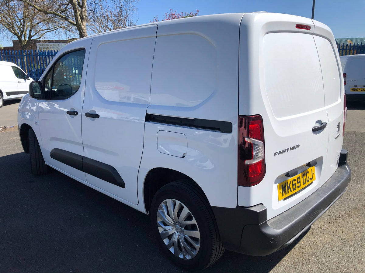 2019 PEUGEOT PARTNER L1 PROFESSIONAL SMALL VAN