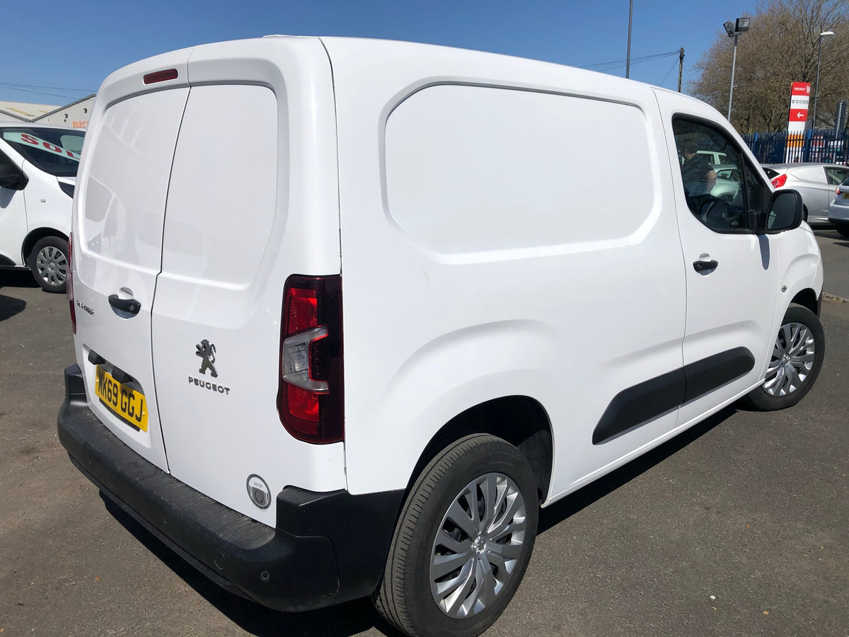 2019 PEUGEOT PARTNER L1 PROFESSIONAL SMALL VAN