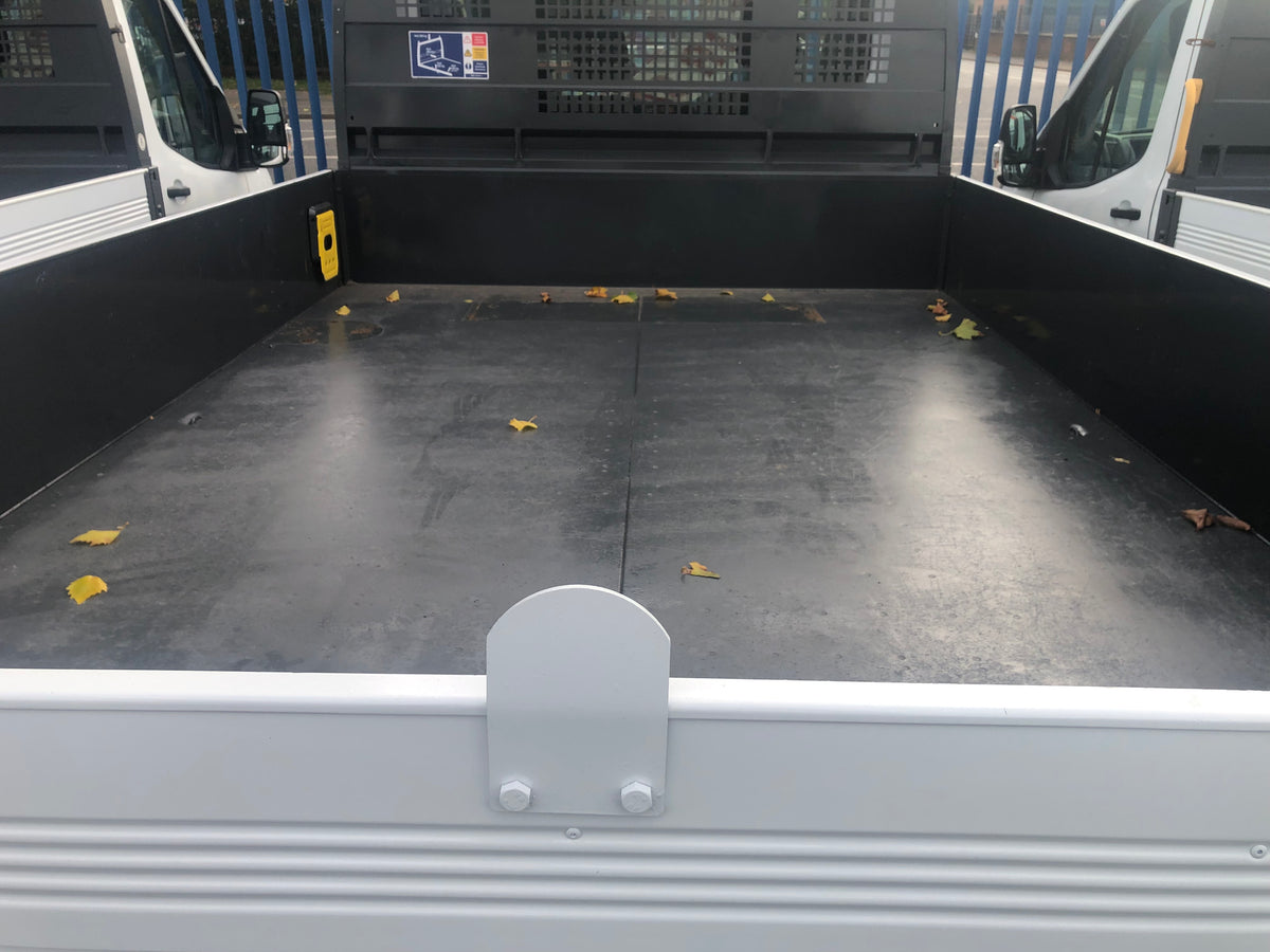 FORD TRANSIT CREW CAB TIPPER