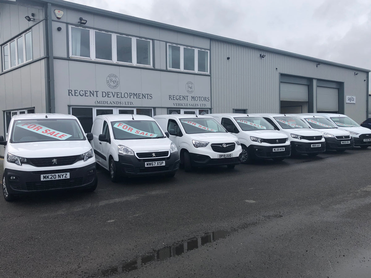 LARGE CHOICE OF SMALL VANS